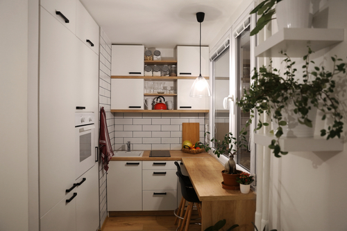 30 Ways to Maximize Space in Your Tiny Kitchen